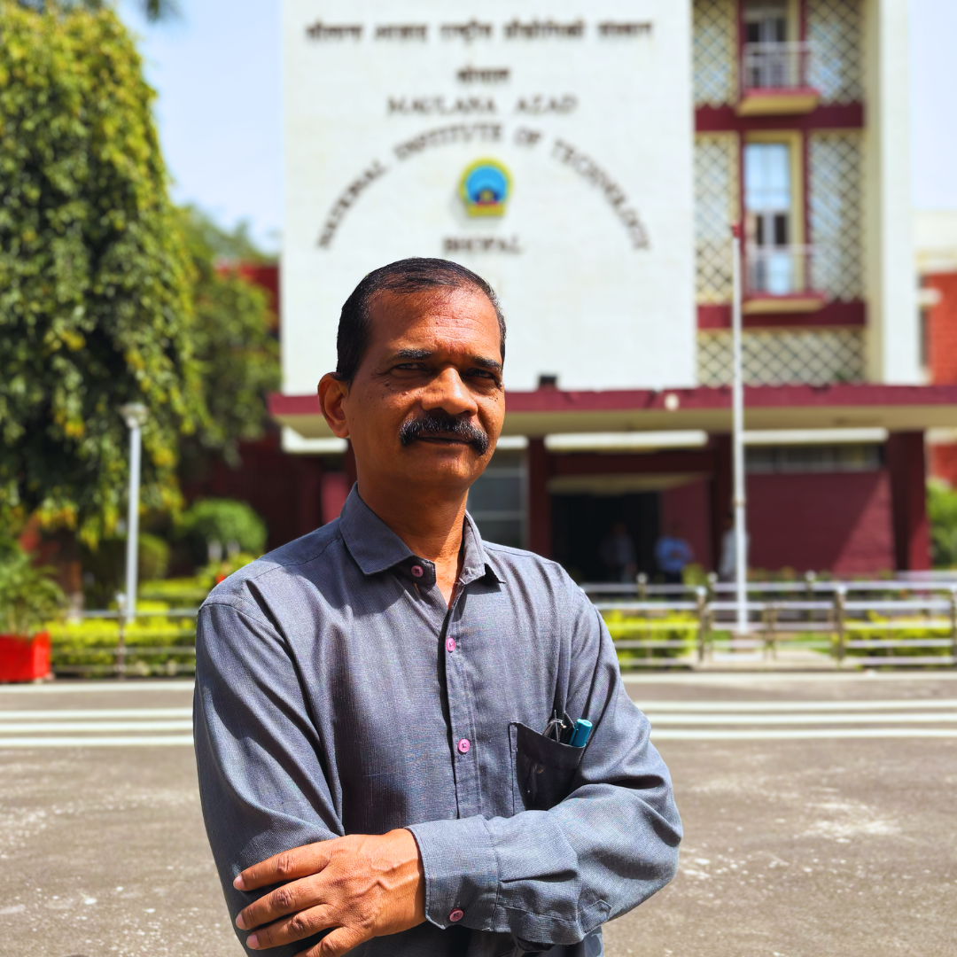 Mr. Dinesh Sahare